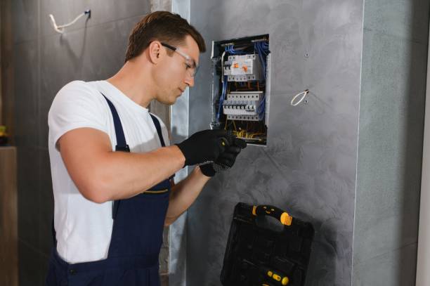 Best Emergency Electrical Repair  in Cassville, MO